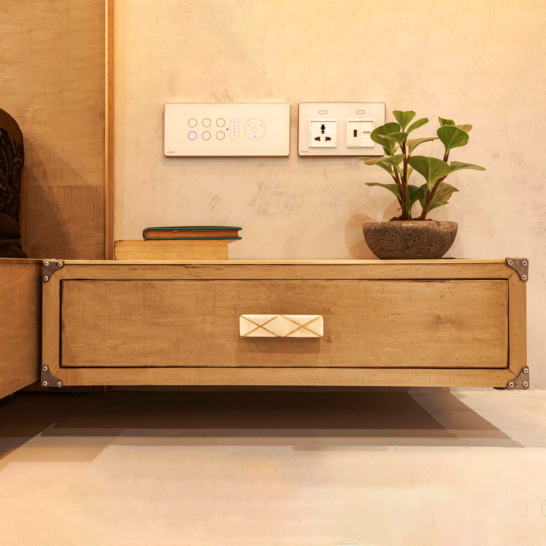 Classic Platform Bed with Side Table