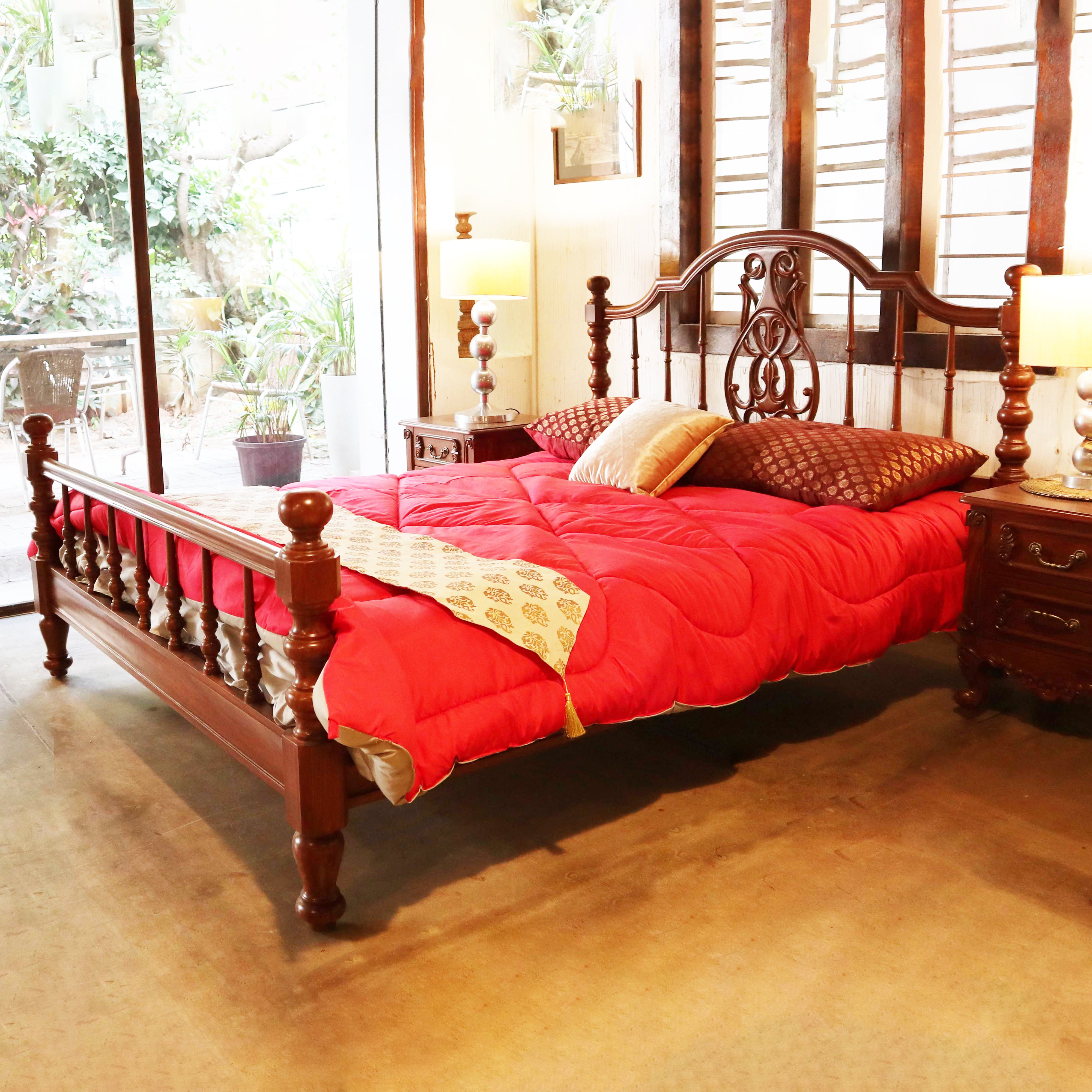 Pondi bed without posters