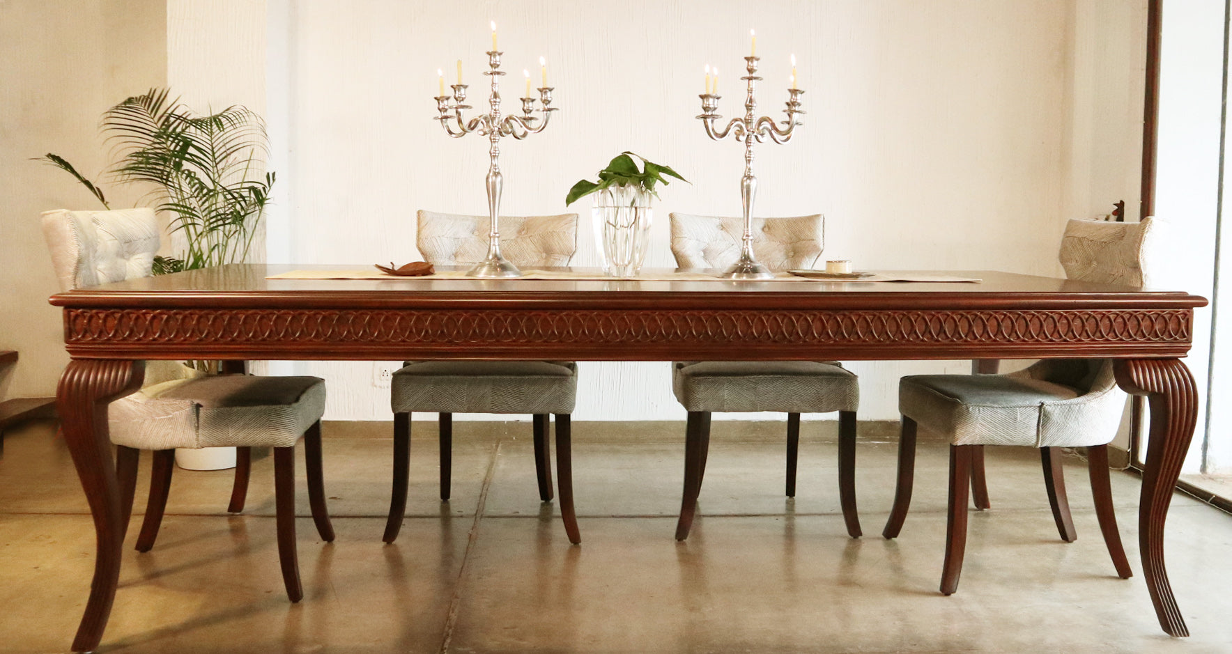 Schon Dining Table (8 seater)