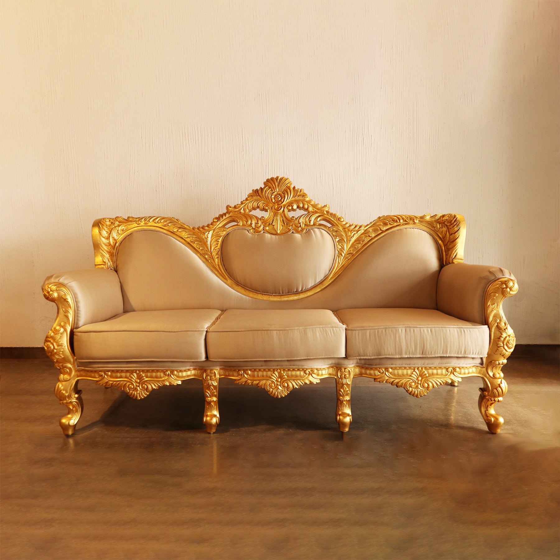 The Kings Throne Sofa