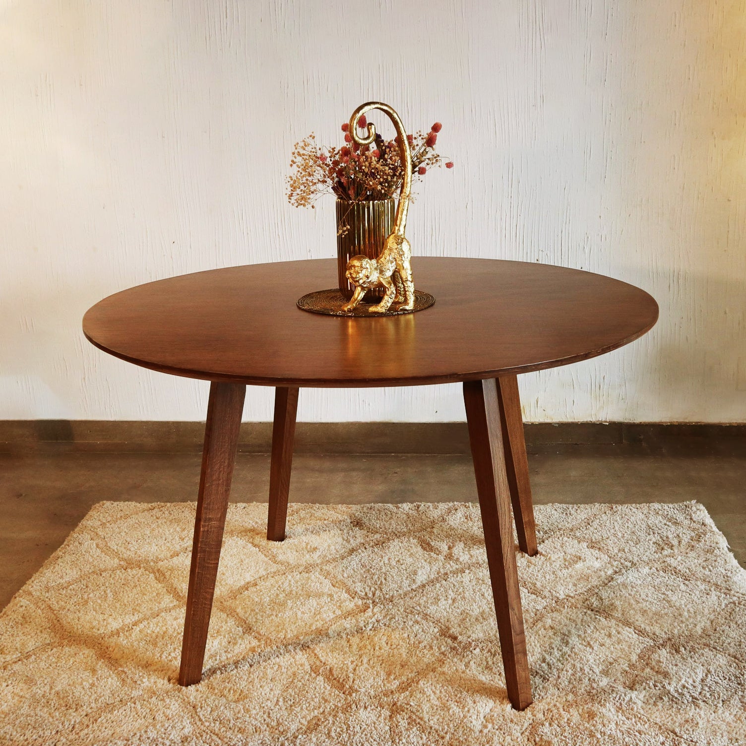 Classic Round Dining Table