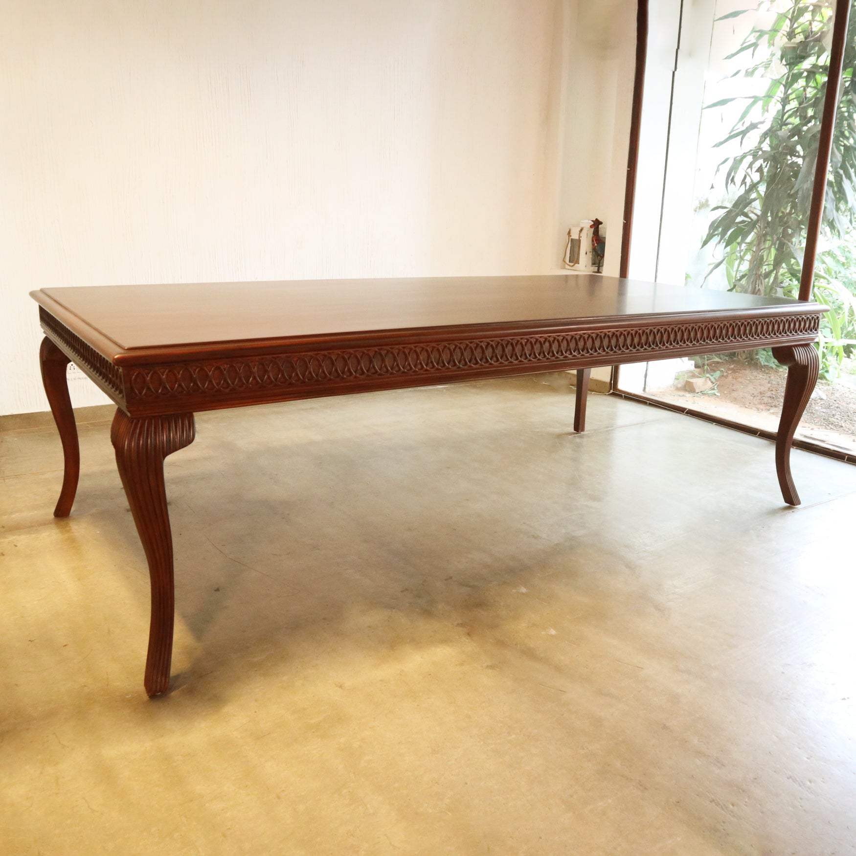 Schon Dining Table (8 seater)